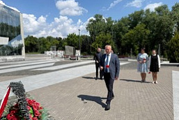 Сотрудники ГУ «БелИСА» отдали дань памяти жертвам Великой Отечественной войны 