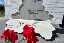 Сотрудники ГУ "БелИСА" посетили мемориальный комплекс «Детям - жертвам войны»